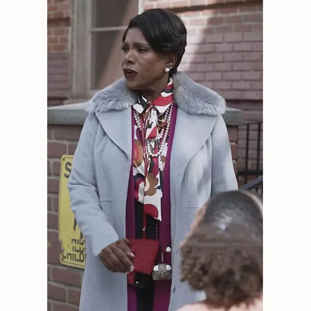 Abbott Elementary Sheryl Lee Ralph Gray Coat