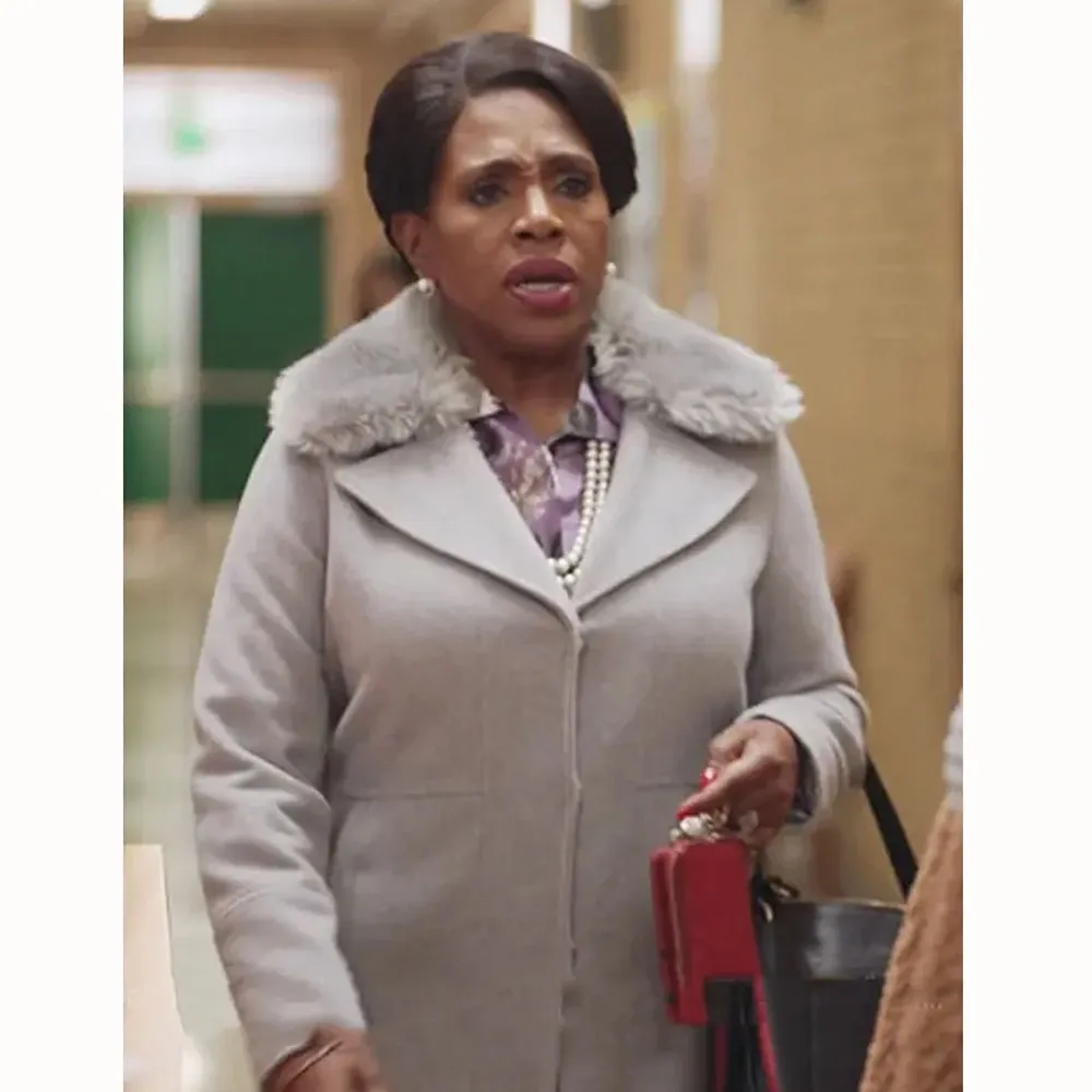 Abbott Elementary Sheryl Lee Ralph Gray Coat