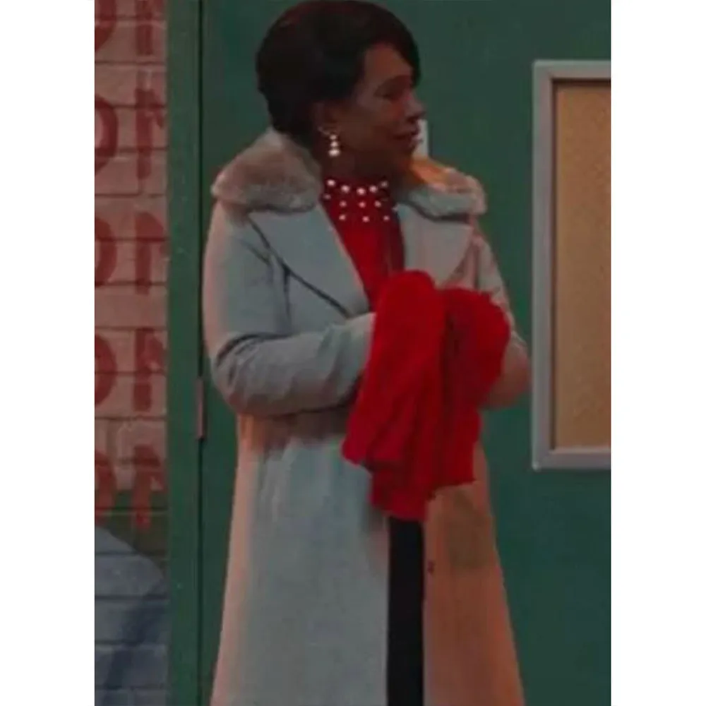 Abbott Elementary Sheryl Lee Ralph Gray Coat