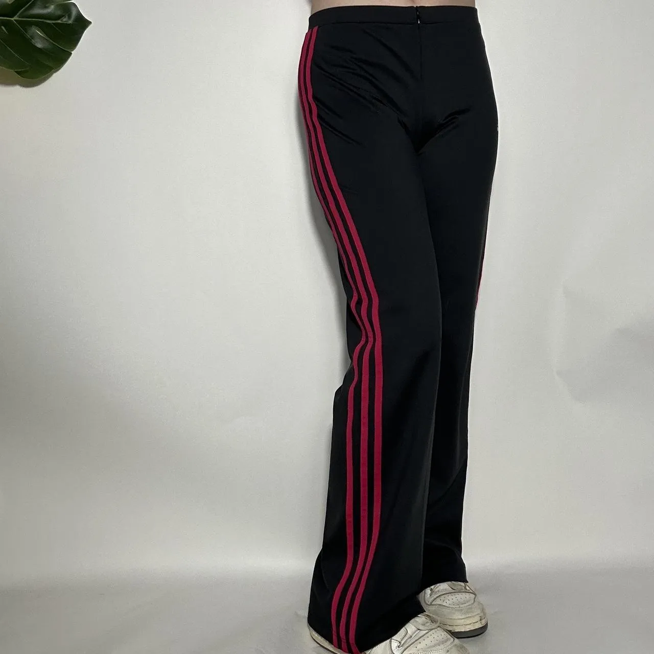 Adidas vintage y2k low waisted hot pink and black wide leg flared track pants stretchy tracksuit bot-