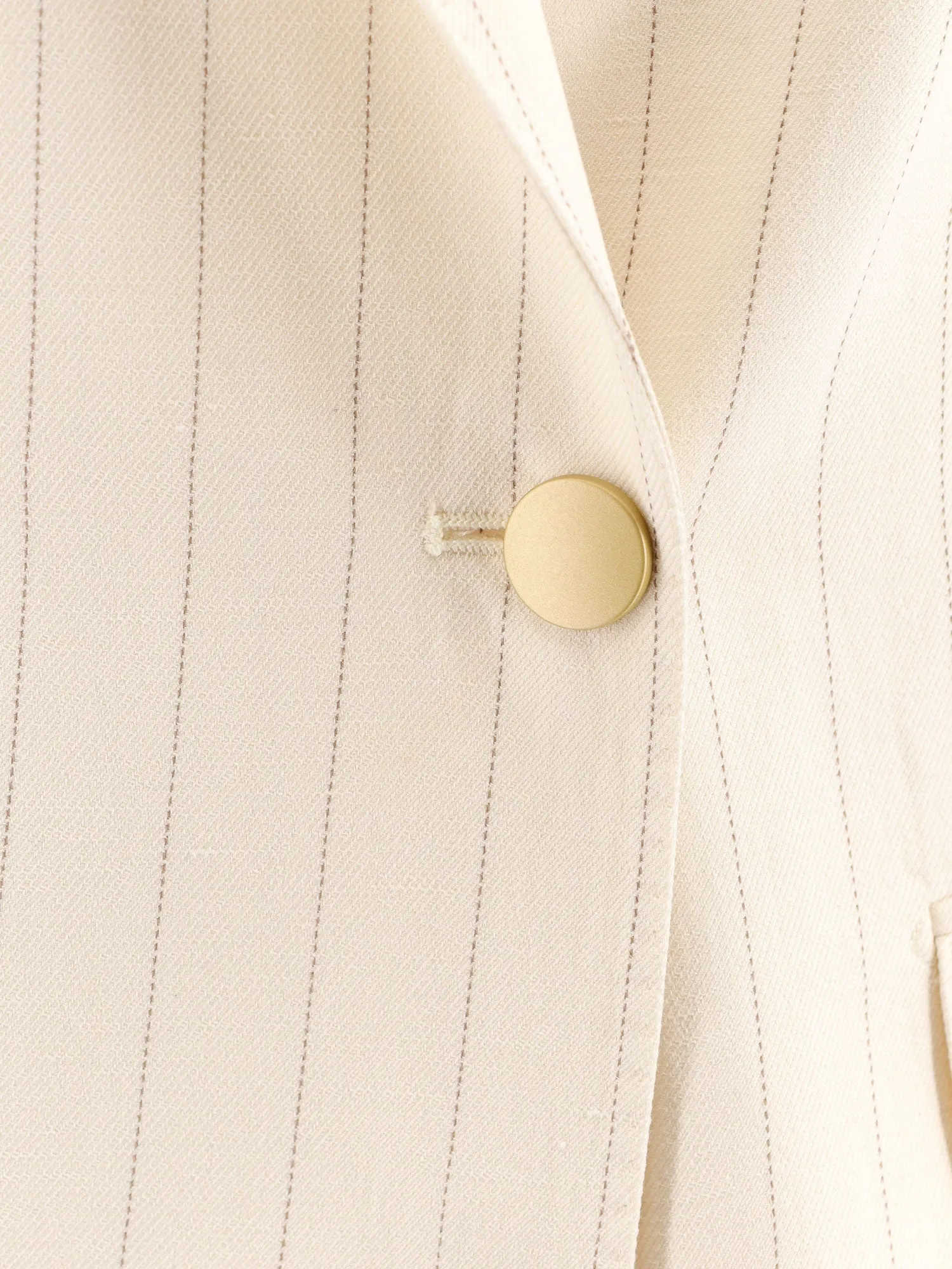 Cotton and linen blend suit with peak lapels