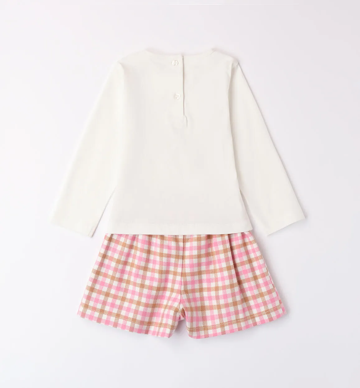 Girl suit with shorts