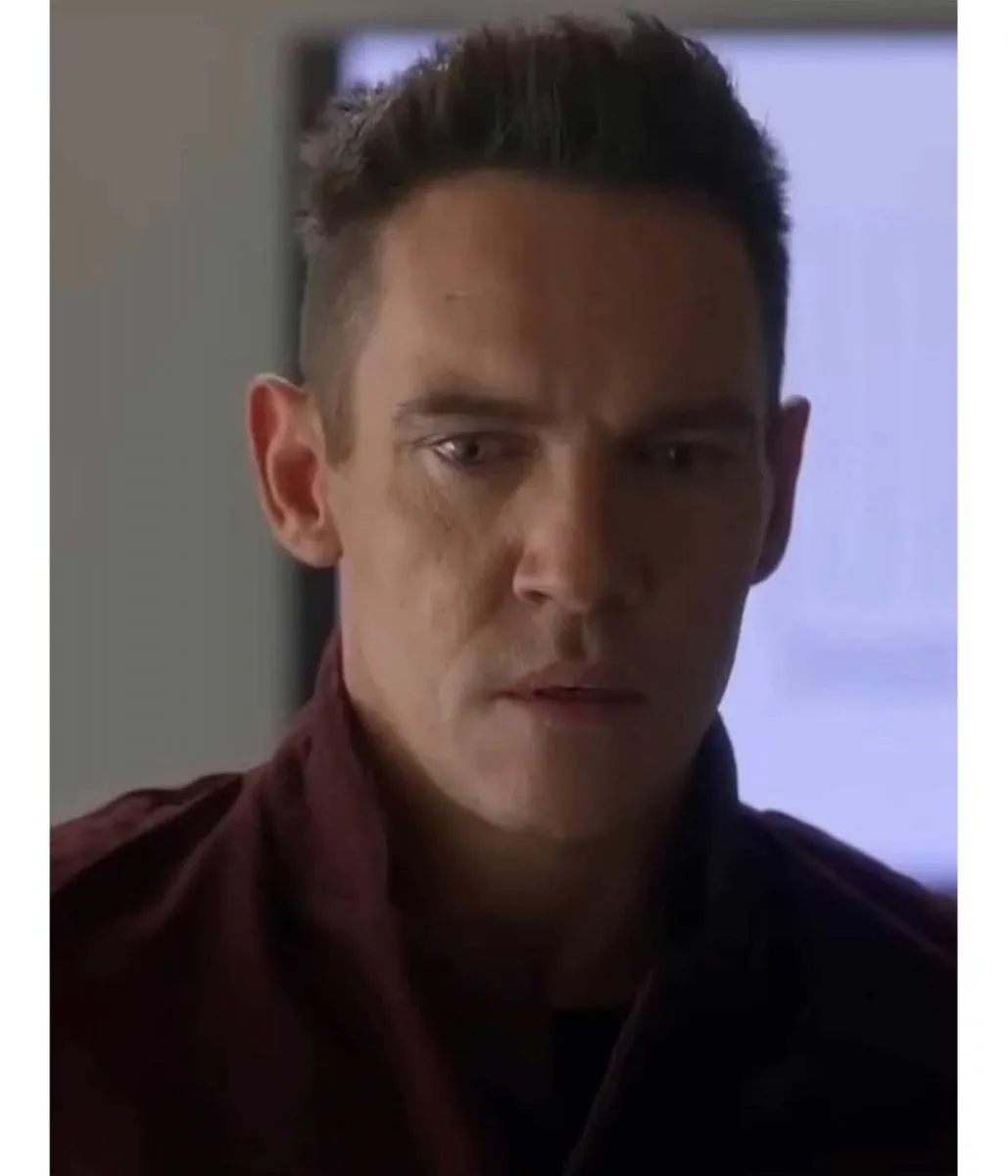 Jonathan Rhys Meyers Wifelike Maroon Coat