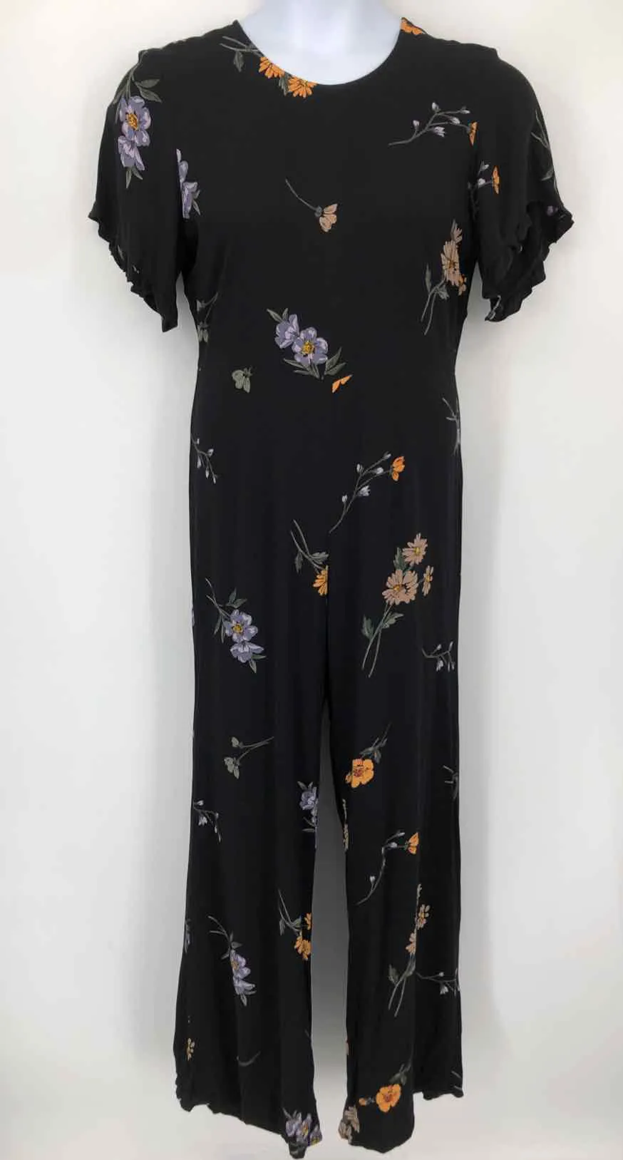 SALTWATER LUXE BLACK MULTI-COLOR FLORAL PANTS SIZE MEDIUM ( JUMPSUIT