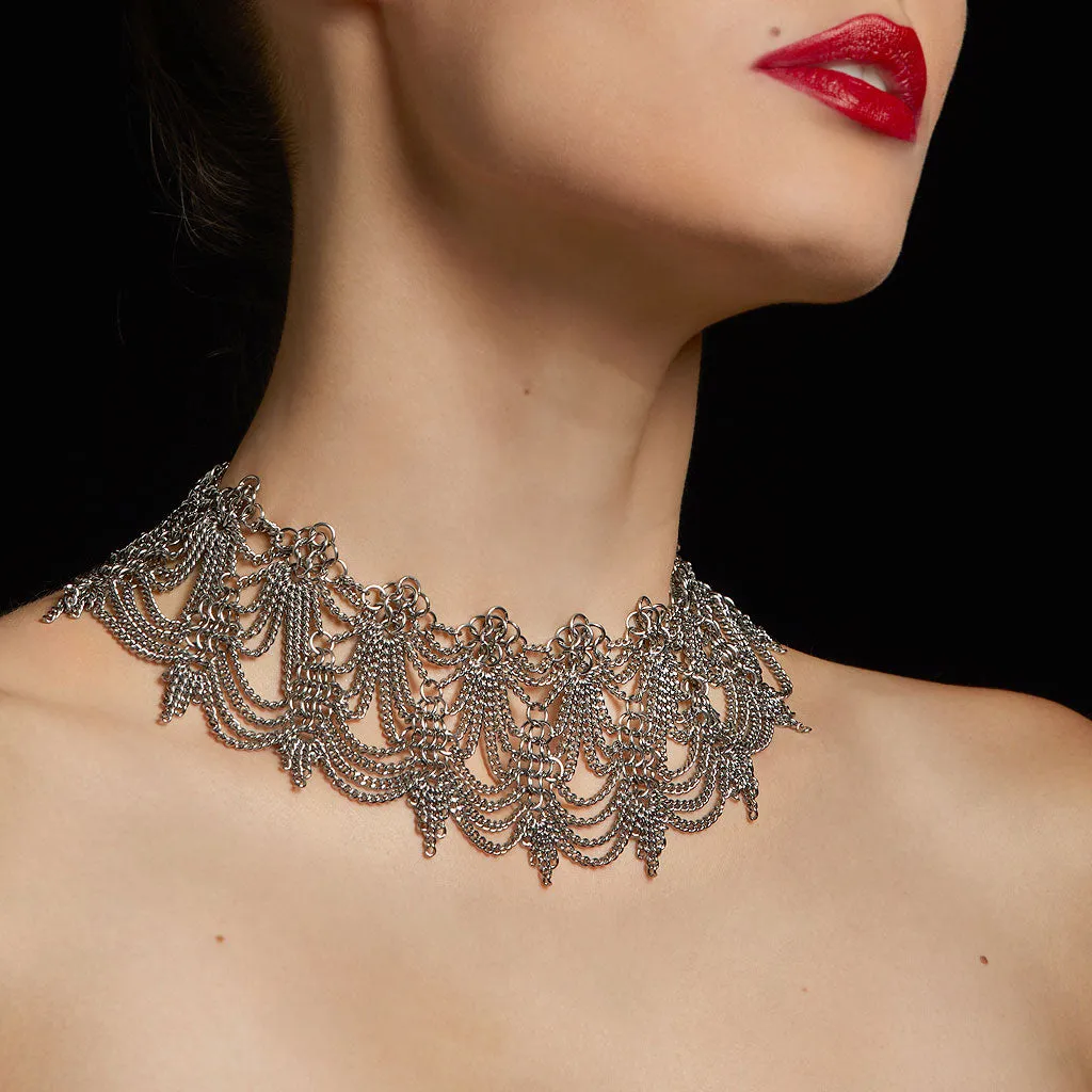 SLINKY Lace Collar