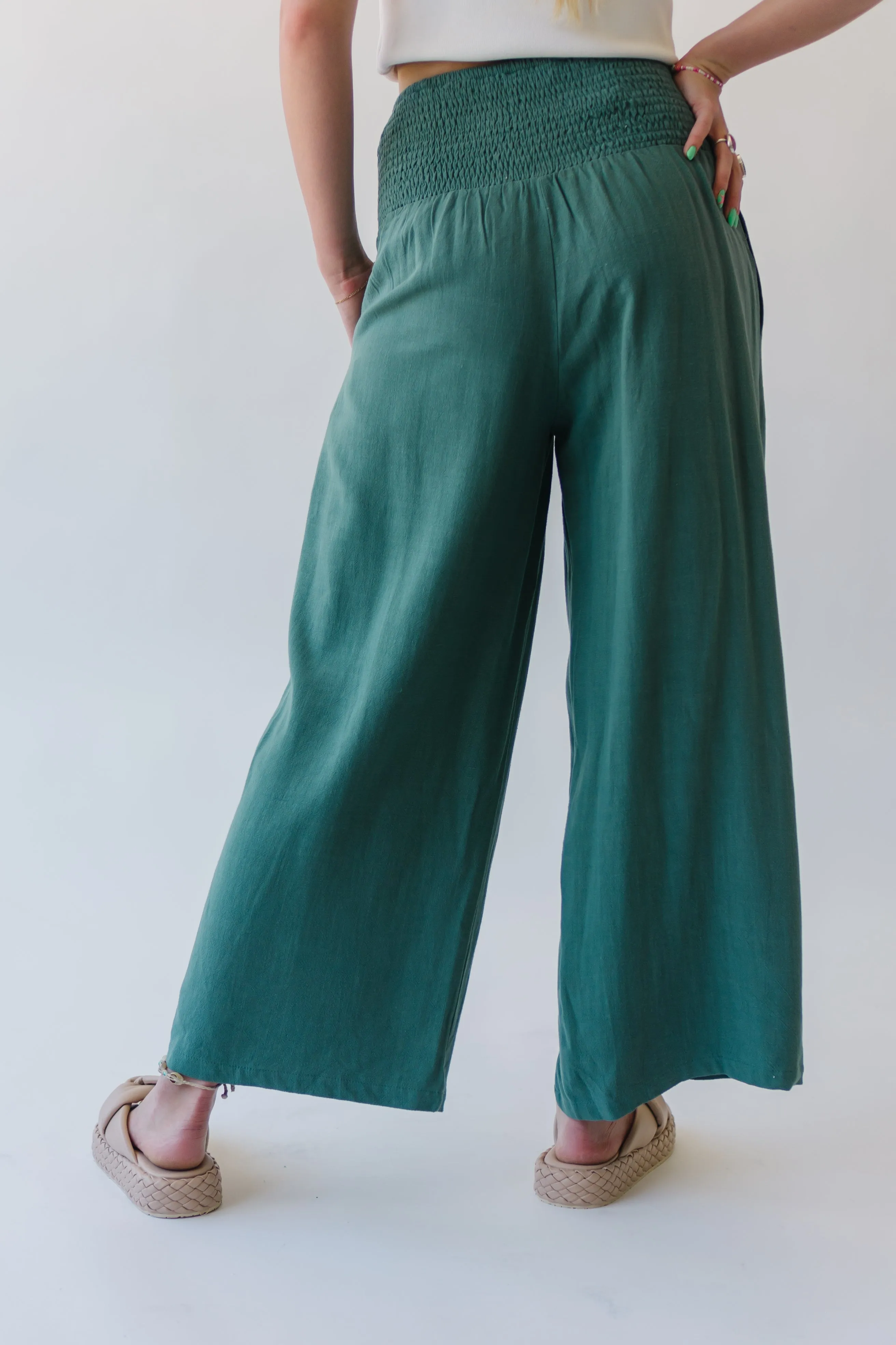 The Leawood Smocked Detail Pant in Sage Linen