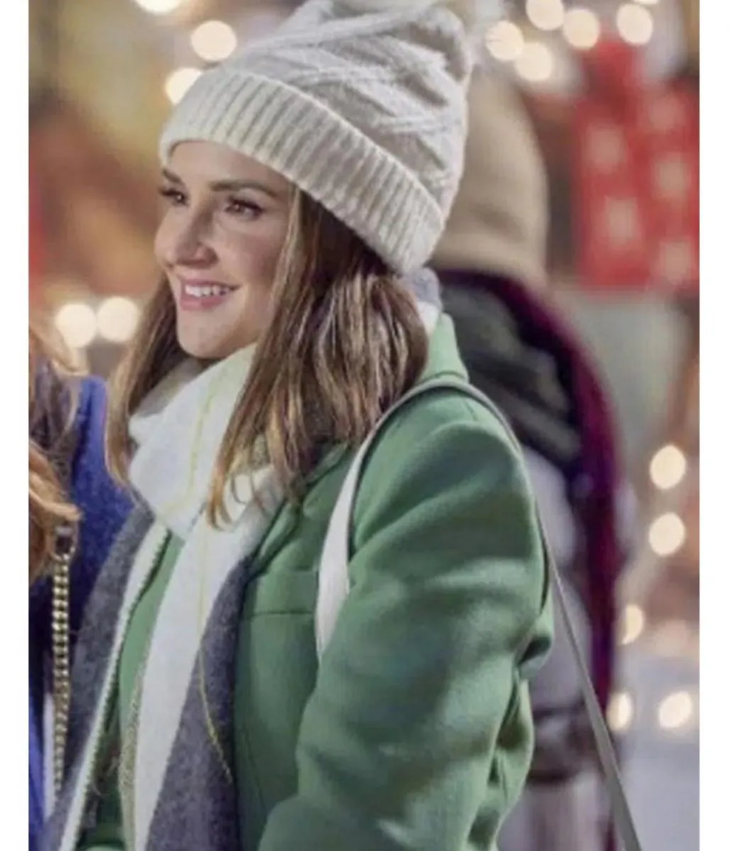 Tis The Season To Be Merry Rachael Leigh Cook Green Coat